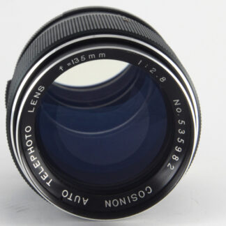 Cosinon Auto Telephoto Lens 135mm f/2.8 (M42)  käytetty