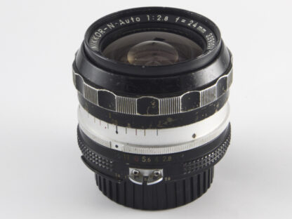 Nikkor-N Auto 24mm f/2.8 AI´d , käytetty