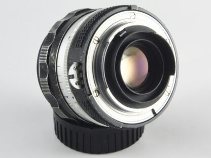 Nikkor-N Auto 24mm f/2.8 AI´d , käytetty