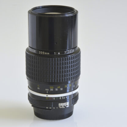 Nikkor 200mm f/4.0 AI  käytetty