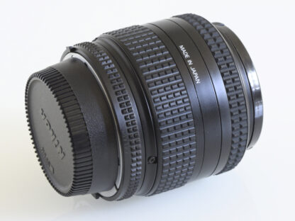 AF Nikkor 35-70mm f/3.3-4.5  käytetty
