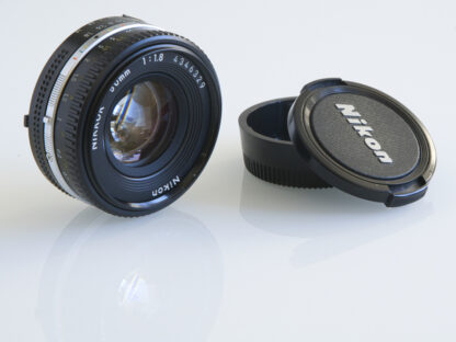 Nikkor 50mm f/1.8  AI-S Pancake, käytetty
