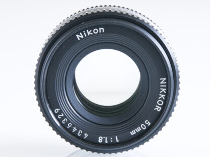 Nikkor 50mm f/1.8  AI-S Pancake, käytetty