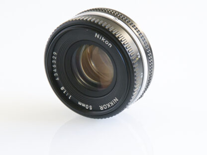 Nikkor 50mm f/1.8  AI-S Pancake, käytetty