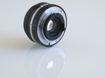 Nikkor 50mm f/1.8  AI-S Pancake, käytetty