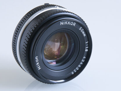 Nikkor 50mm f/1.8  AI-S Pancake, käytetty