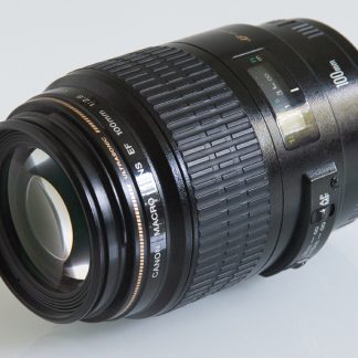 Canon EF 100mm f/2.8 Macro USM, käytetty